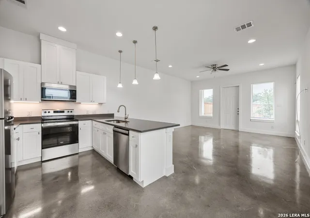 4th image of 303 San Salvador, San Antonio, TX 78210 | MLS# 1970643