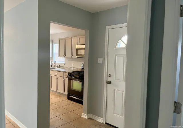 Homes for sale in San Antonio, TX | 166 Killarney Dr, San Antonio, TX 78223 | MLS# 1970683