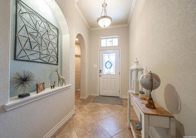 Photo 3 of Sale Pending at 425 Cactus Flower, Cibolo, TX 78108 | MLS# 1970685 | Listing updated on 2026-09-08