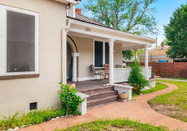 4th image of 1211 Guadalupe, San Antonio, TX 78207 | MLS# 1970705