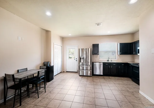 Homes for sale in Jourdanton, TX | 531 Indian Xing, Jourdanton, TX 78026 | MLS# 1970748