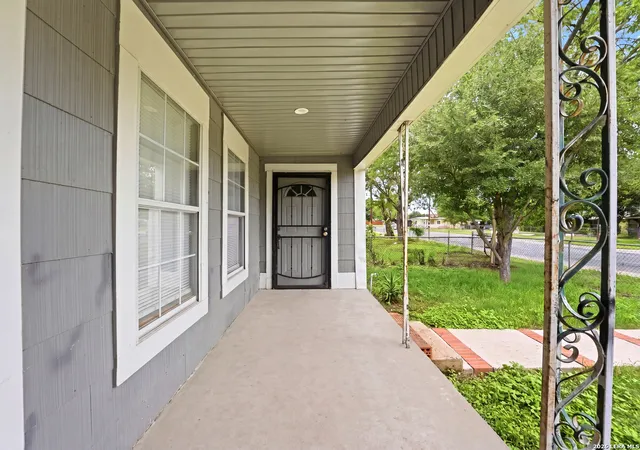 Photo 3 of Single family home for sale at 4838 Melvin Dr, San Antonio, TX 78220 | MLS# 1970752 | Listing updated on 2026-06-08