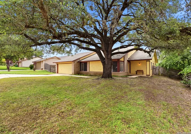 Photo 2 of Single family home for sale at 6104 Cloudy Ridge, San Antonio, TX 78247 | MLS# 1970831 | Listing updated on 2026-06-20