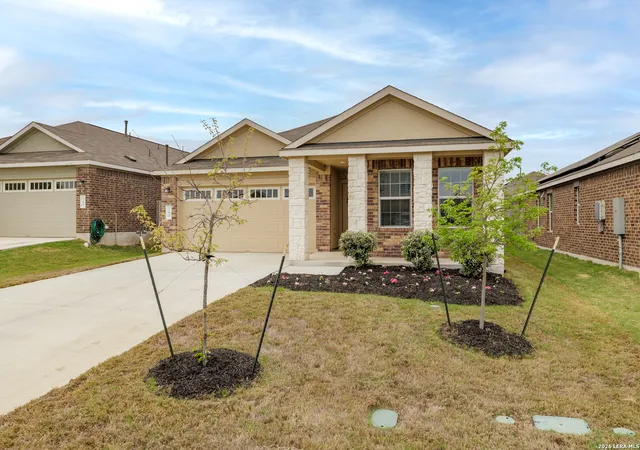 3rd image of 340 Sonterra Dr, San Marcos, TX 78666 | MLS# 1970846