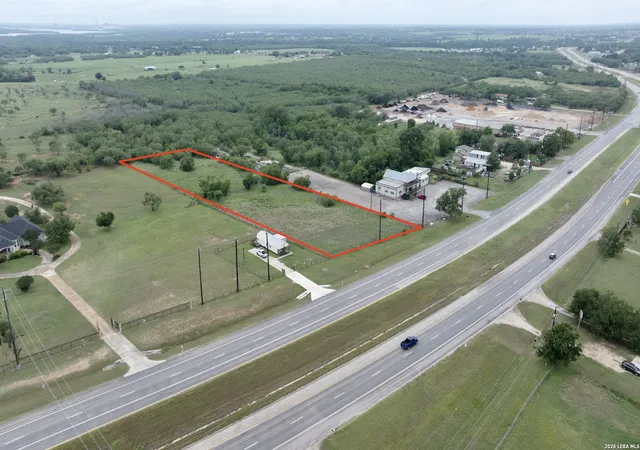 4th image of 11116 Us Hwy 87 S, Adkins, TX 78101 | MLS# 1970910