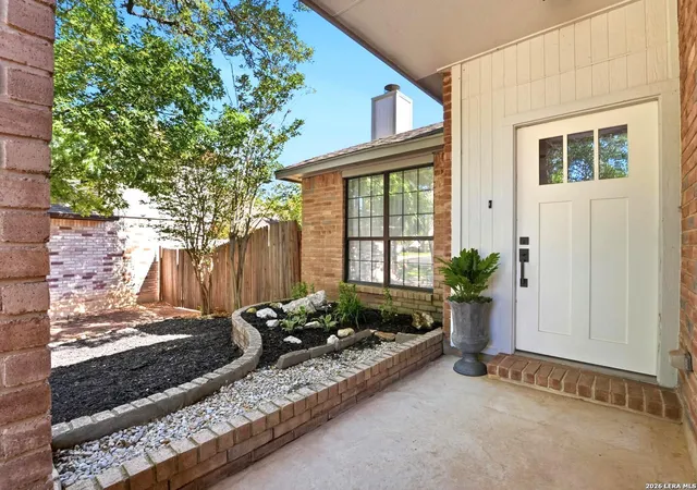 5th image of 858 Amberstone, San Antonio, TX 78258 | MLS# 1970930