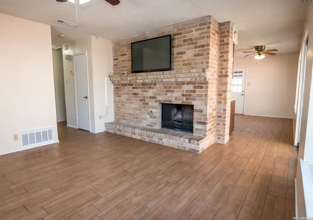 Photo 3 of Sale Pending at 648 Fern Meadow Dr, Universal City, TX 78148 | MLS# 1970939 | Listing updated on 2026-08-05