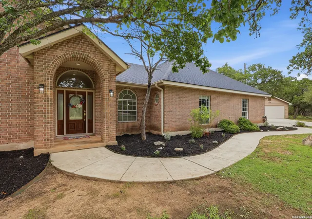 Photo 1 of Sale Pending at 144 Wagon Wheel Dr, Spring Branch, TX 78070 | MLS# 1970949 | Listing updated on 2026-09-04