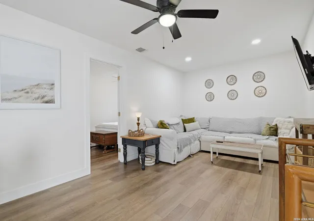 Photo 4 of Single family home for sale at 616 Willow, San Antonio, TX 78202 | MLS# 1971042 | Listing updated on 2026-10-01
