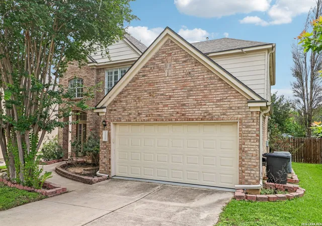 Photo 3 of Single family home for sale at 11238 Jade Spg, San Antonio, TX 78249 | MLS# 1971047 | Listing updated on 2026-09-13