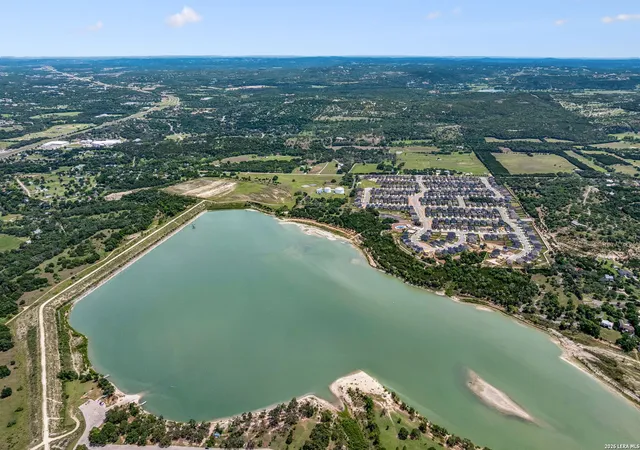 2nd image of 139 E Flowing River Dr, Boerne, TX 78006 | MLS# 1971057