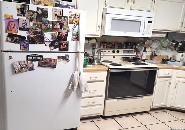 Photo 3 of Single family home for sale at 7911 Santa Catalina, San Antonio, TX 78250 | MLS# 1971080 | Listing updated on 2026-06-09