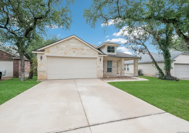 Photo 2 of Sale Pending at 26122 Indian Clf, San Antonio, TX 78260 | MLS# 1971113 | Listing updated on 2026-09-08