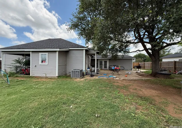 Homes for sale in Stockdale, TX | 109 E Mayer St, Stockdale, TX 78160 | MLS# 1971130