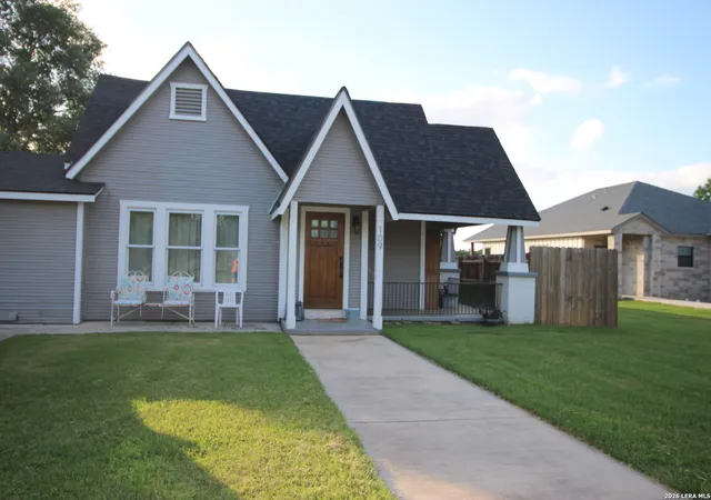 Homes for sale in Stockdale, TX | 109 E Mayer St, Stockdale, TX 78160 | MLS# 1971130