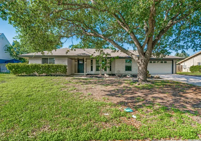 Photo 2 of Single family home for sale at 654 Richfield, Windcrest, TX 78239 | MLS# 1971132 | Listing updated on 2026-08-24