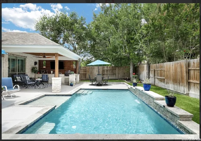 Photo 1 of Sale Pending at 27 Stonewall Bend, San Antonio, TX 78256 | MLS# 1971137 | Listing updated on 2026-09-14
