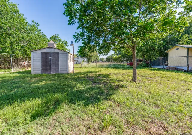 Homes for sale in San Antonio, TX | 4243 Apple Tree, San Antonio, TX 78222 | MLS# 1971154