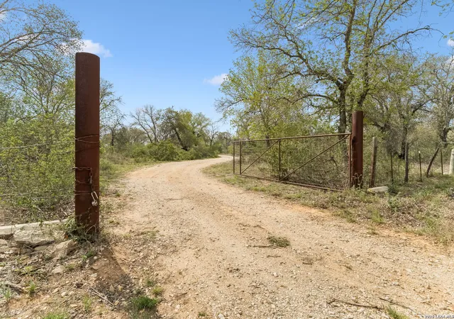 Homes for sale in Somerset, TX | 174 Adcock Lane, Somerset, TX 78069 | MLS# 1971157