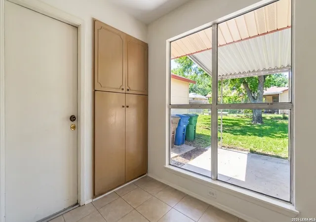 Photo 4 of Sale Pending at 5039 Galahad Dr, San Antonio, TX 78218 | MLS# 1971168 | Listing updated on 2026-08-14