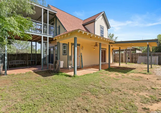 Homes for sale in Jourdanton, TX | 90 County Road 308a, Jourdanton, TX 78026 | MLS# 1971176