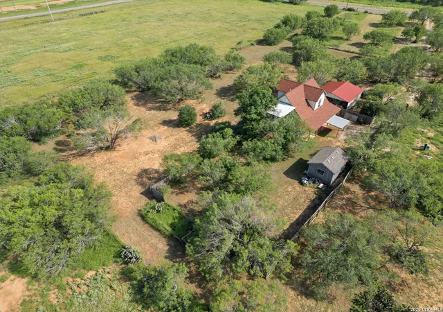 Homes for sale in Jourdanton, TX | 90 County Road 308A, Jourdanton, TX 78026 | MLS# 1971176