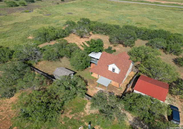 Homes for sale in Jourdanton, TX | 90 County Road 308A, Jourdanton, TX 78026 | MLS# 1971176