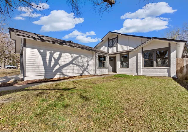 2nd image of 9807 Sugarloaf Dr, San Antonio, TX 78245 | MLS# 1971244
