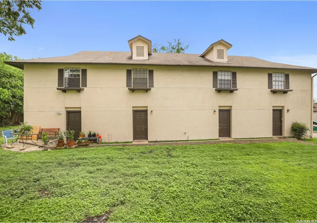 1st image of 550 Dukeway, Universal City, TX 78148 | MLS# 1971254