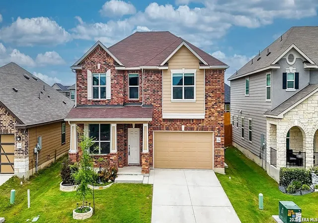 Homes for sale in New Braunfels, TX | 354 Deer Crest Dr, New Braunfels, TX 78130 | MLS# 1971287