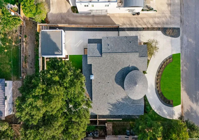 Photo 34 of Single family home for sale at 817 Garraty Rd, San Antonio, TX 78209 | MLS# 1971301 | Listing updated on 2026-09-29