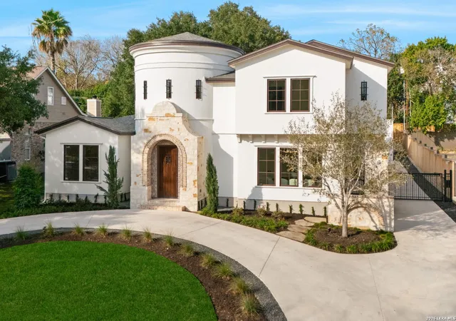 35th image of 817 Garraty Rd, Terrell Hills, TX 78209 | MLS# 1971301