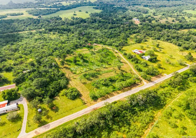 1st image of 845 Campobella Ln, Kingsbury, TX 78638 | MLS# 1971313