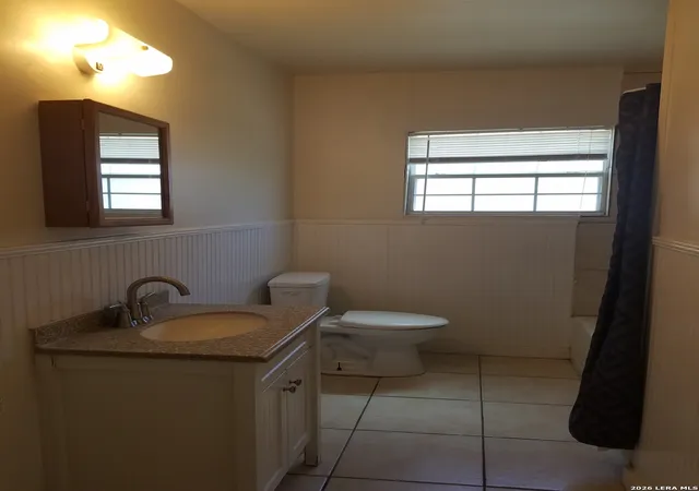 Photo 4 of Multi family home for sale at 1524 W Woodlawn, San Antonio, TX 78201 | MLS# 1971325 | Listing updated on 2026-08-16