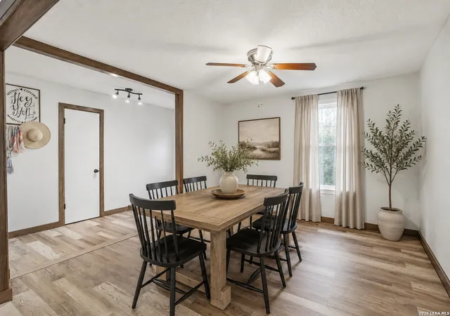 Photo 2 of Single family home for sale at 215 Deer Run St, Pleasanton, TX 78064 | MLS# 1971327 | Listing updated on 2026-08-18