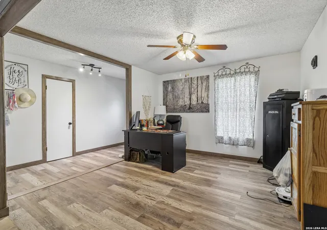 Photo 3 of Single family home for sale at 215 Deer Run St, Pleasanton, TX 78064 | MLS# 1971327 | Listing updated on 2026-08-18