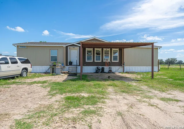 Photo 1 of Single family home for sale at 25216 Campbellton Rd, San Antonio, TX 78264 | MLS# 1971343 | Listing updated on 2026-06-29