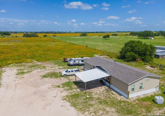Photo 3 of Single family home for sale at 25216 Campbellton Rd, San Antonio, TX 78264 | MLS# 1971343 | Listing updated on 2026-06-29