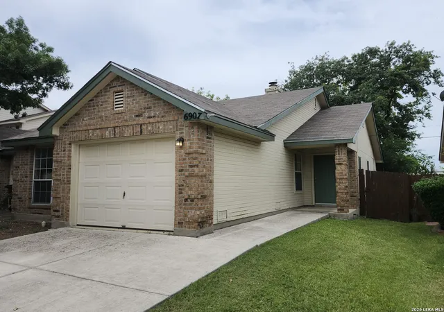 Photo 1 of Sale Pending at 6907 Bluegrass Run, San Antonio, TX 78240 | MLS# 1971346 | Listing updated on 2026-08-11