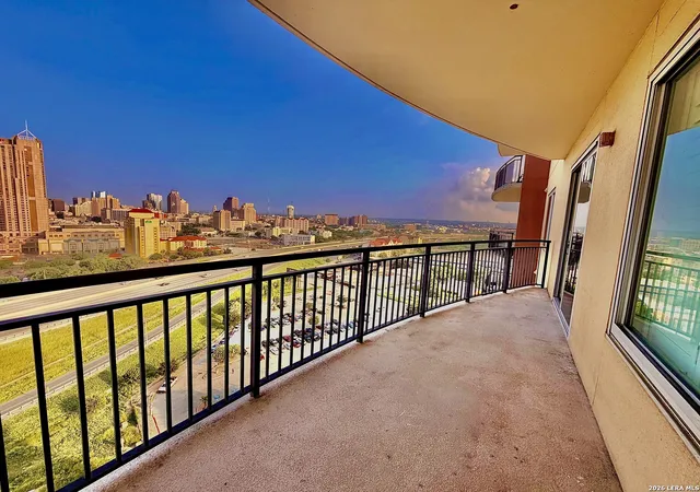 Homes for sale in San Antonio, TX | 215 Center #UNIT 1608, San Antonio, TX 78202 | MLS# 1971387