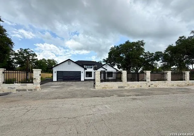 1st image of 1208 Trail, Floresville, TX 78114 | MLS# 1971409