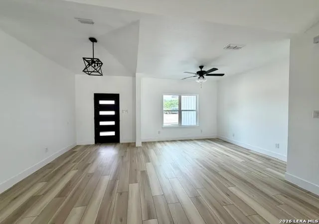 3rd image of 1208 Trail, Floresville, TX 78114 | MLS# 1971409