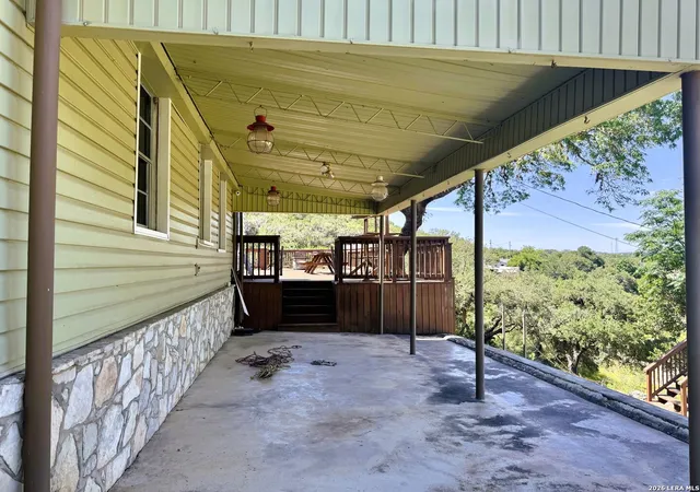 4th image of 330 Private Road 2610, Mico, TX 78056 | MLS# 1971572