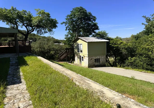 5th image of 330 Private Road 2610, Mico, TX 78056 | MLS# 1971572