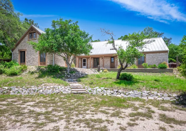 Homes for sale in Kerrville, TX | 333 Secret Valley Dr, Kerrville, TX 78028 | MLS# 1971573
