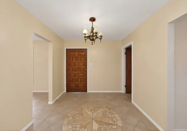 5th image of 333 Secret Valley Dr, Kerrville, TX 78028 | MLS# 1971573