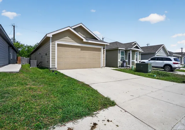 Photo 3 of Single family home for sale at 8272 Piedra Medina, San Antonio, TX 78252 | MLS# 1971613 | Listing updated on 2026-08-27