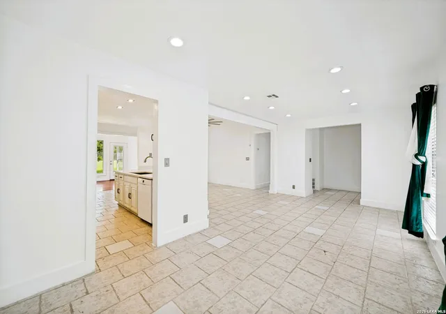 Photo 4 of Single family home for sale at 8351 Tuxford, San Antonio, TX 78239 | MLS# 1971615 | Listing updated on 2026-09-15