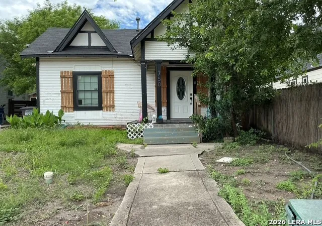 Homes for sale in San Antonio, TX | 750 Fulton, San Antonio, TX 78212 | MLS# 1971617