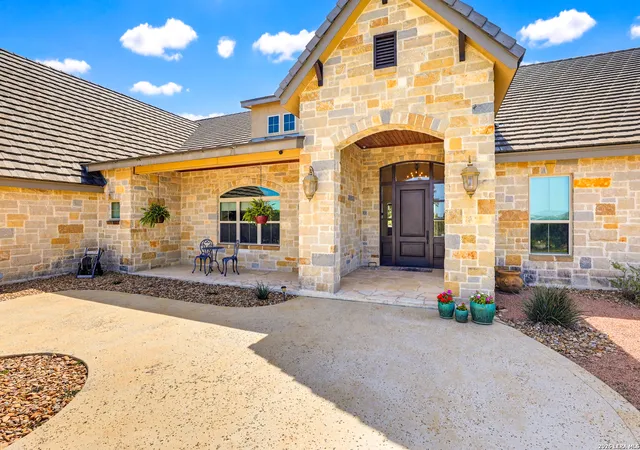 Photo 2 of Single family home for sale at 3704 Club View, Kerrville, TX 78028 | MLS# 1971625 | Listing updated on 2026-06-12